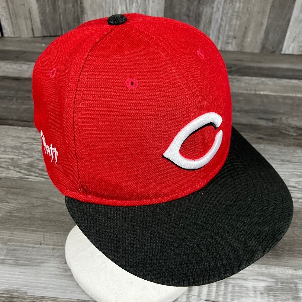 New Era Cincinnati Reds 59FIFTY Fitted Hat Size 7 Red Black MLB Authentic Cap